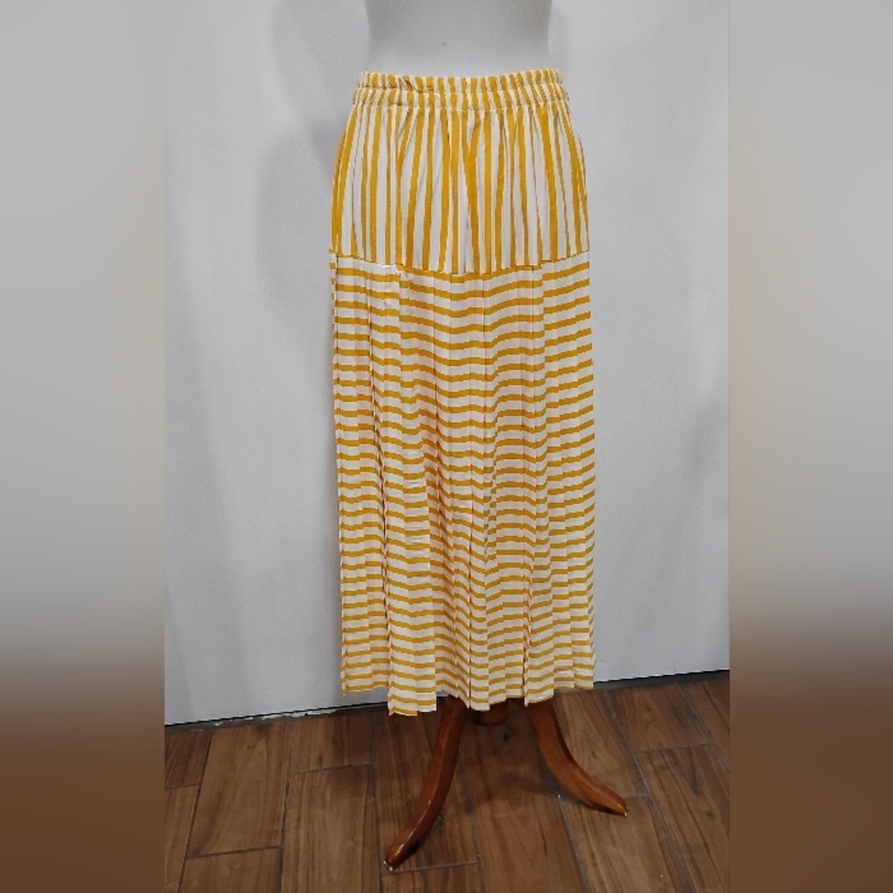 VINTAGE DROP WAIST PLEATED SKIRT